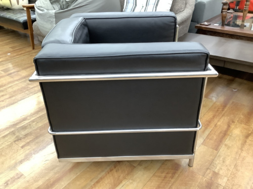 リプロダクトの川崎　中古家具