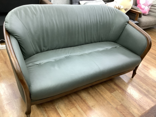 家具のソファ