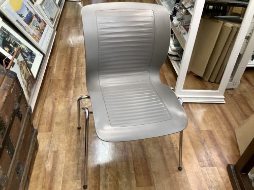 家具のソファー