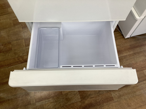 3ドア冷蔵庫のAQUA