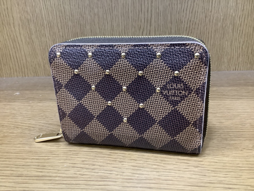 バッグ・財布の折り財布