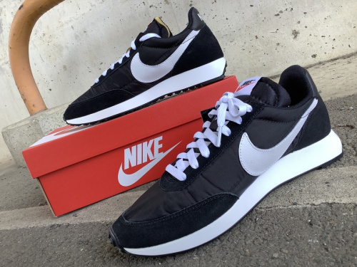 靴のNIKE