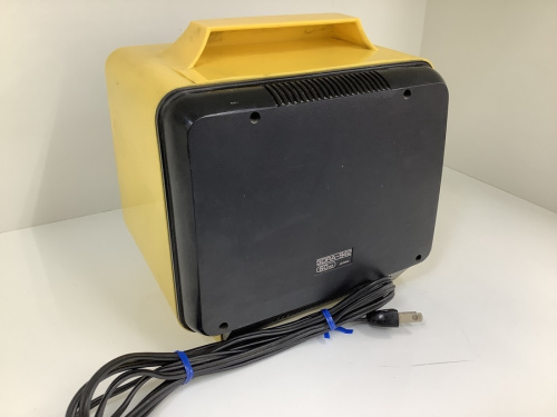 アンティークのパタパタ式ラジオロック