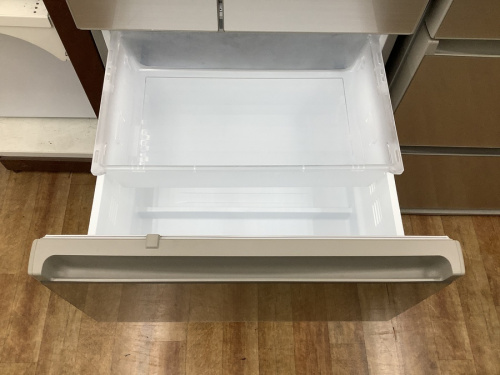 Panasonicの5ドア冷蔵庫