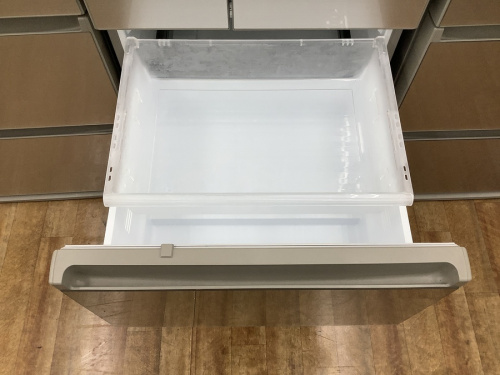 Panasonicの5ドア冷蔵庫