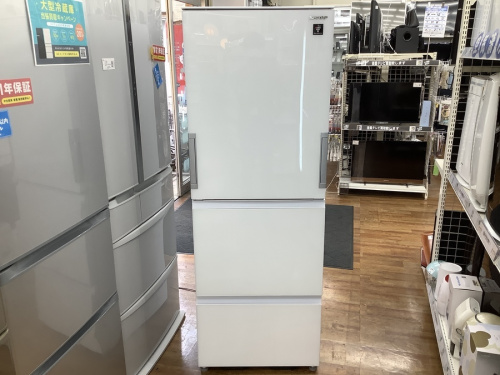 キッチン家電の冷蔵庫