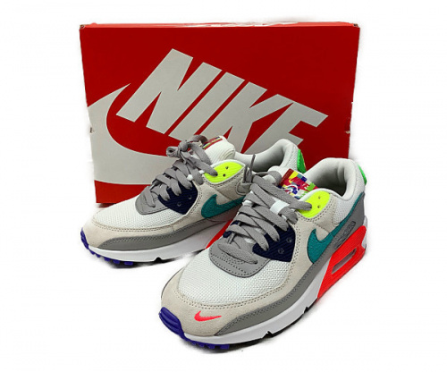 靴のNIKE