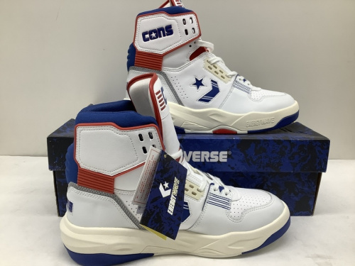 ハイカットスニーカーのCONVERSE