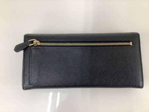 長財布の折り財布