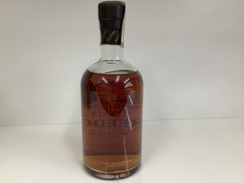 バーボンのワイルドターキー