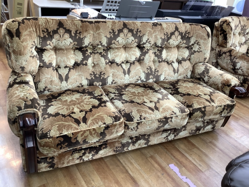 家具のソファー