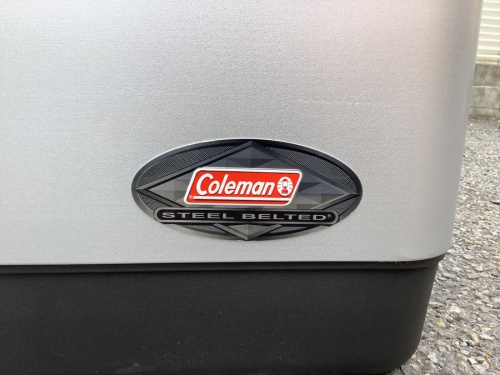 ステンレススチールベルトクーラークーラーボックスのColeman
