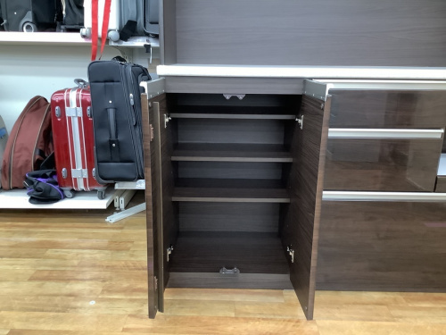 2枚扉の横浜川崎中古家具情報