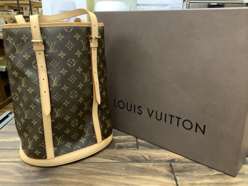 ブランド・ラグジュアリーのLOUIS VUITTON(ルイヴィトン)