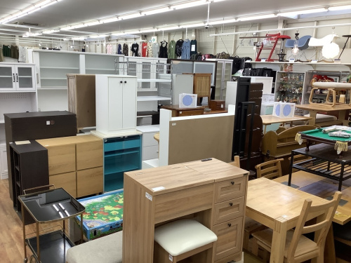 桃屋の横浜川崎中古家具情報