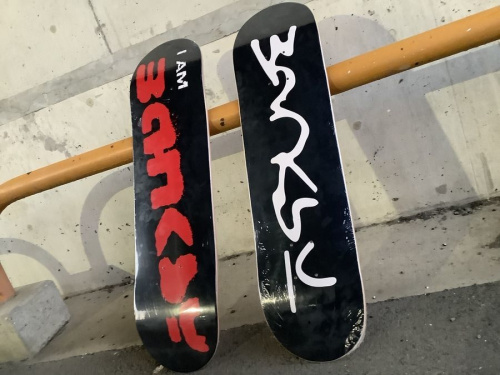 スポーツ用品のスケートボード