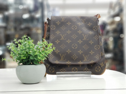 バッグ・財布のバッグ