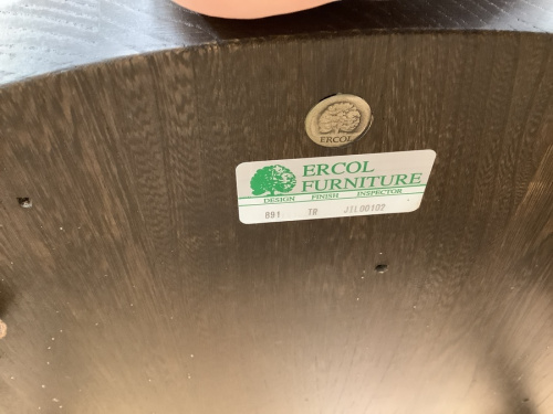 ロッキングチェアのERCOL FURNITURE