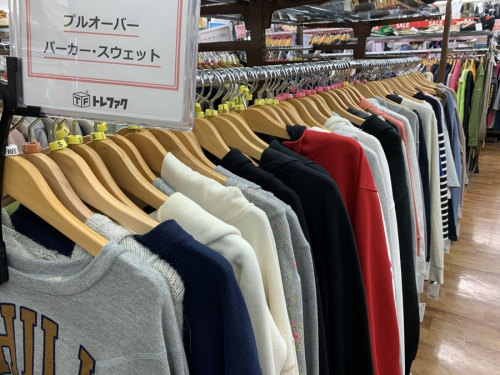 秋物衣類の洋服