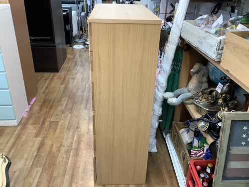収納家具のチェスト