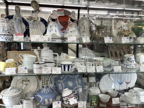 アクアレーユの中古 洋食器 買取 トレファク 川崎野川