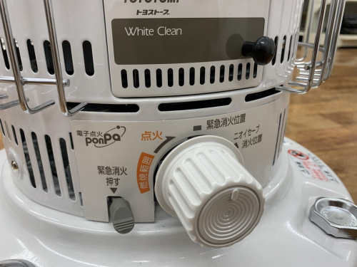 ストーブの開放式石油ストーブ