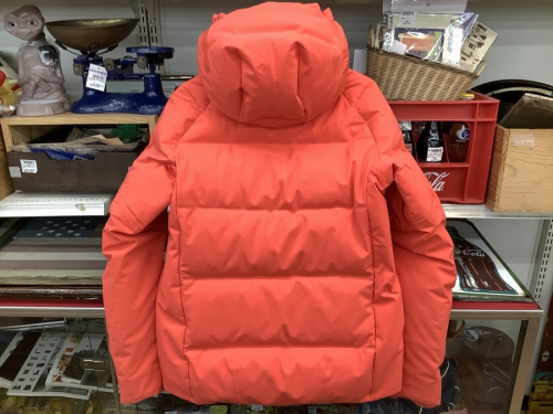 水沢ダウンジャケットのDESCENTE(デサント)