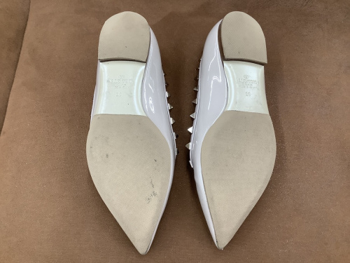 パンプスのVALENTINO GARAVANI