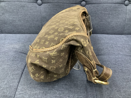 モノグラムのLOUIS VUITTON