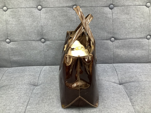 ヴェルニのLOUIS VUITTON