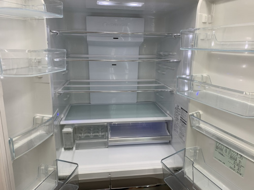 Panasonicの6ドア冷蔵庫