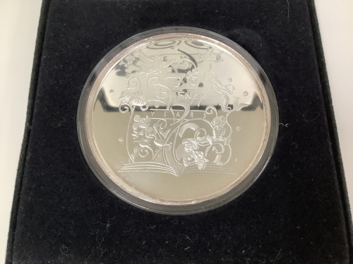 メダルの75周年記念