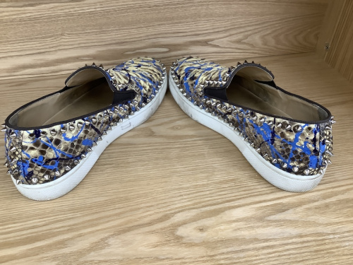 Christian Louboutinのトレファク 川崎野川