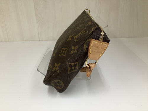 モノグラムのLouis Vuitton（ルイヴィトン）