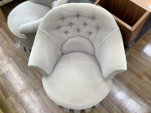 一人掛けソファーの横浜ダニエル