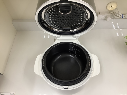 炊飯器のBALMUDA(バルミューダ)