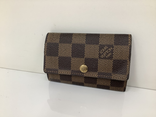 バッグ・財布のケース