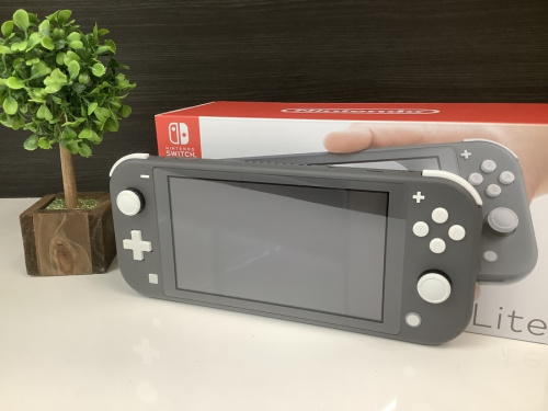 ゲーム機のNintendo(ニンテンドー)