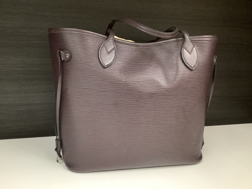 エピのLouis Vuitton（ルイヴィトン）