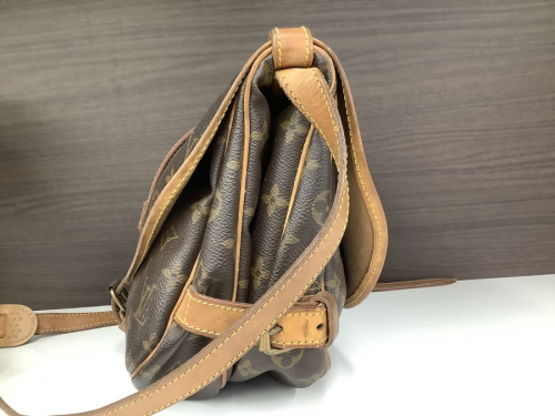 Louis Vuitton(ルイヴィトン)のソミュール144