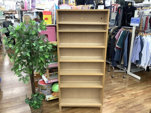 収納家具の本収納