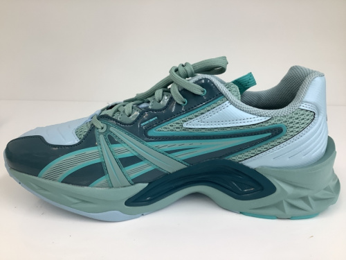 asics(アシックス）のメンズ