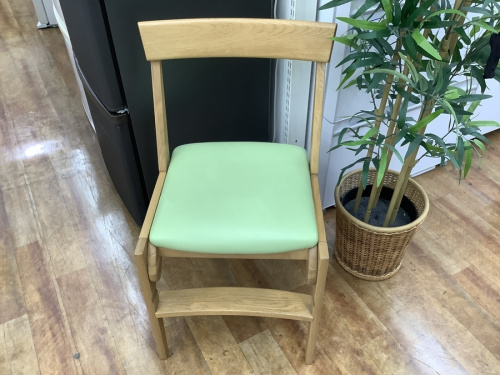 生活家具のイス