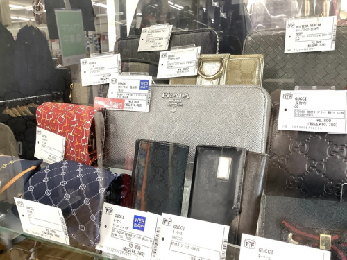 LOUIS VUITTON(ルイヴィトン)のCHANEL(シャネル)