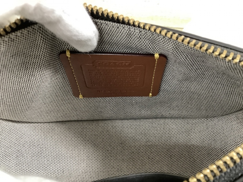 ハンドバッグのCOACH
