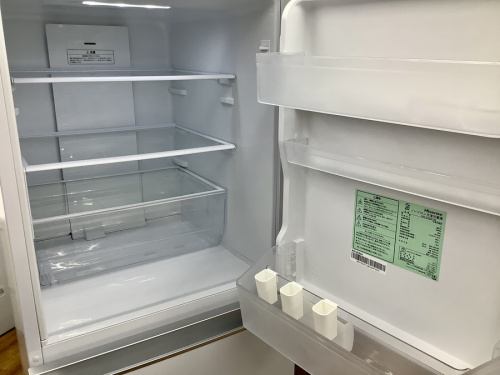 冷蔵庫の3ドア冷蔵庫