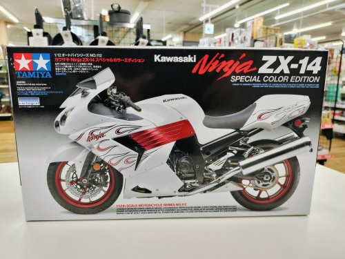 TAMIYA KAWASAKI NINJA ZX-14 プラモデル 買取入荷しました｜2024年09