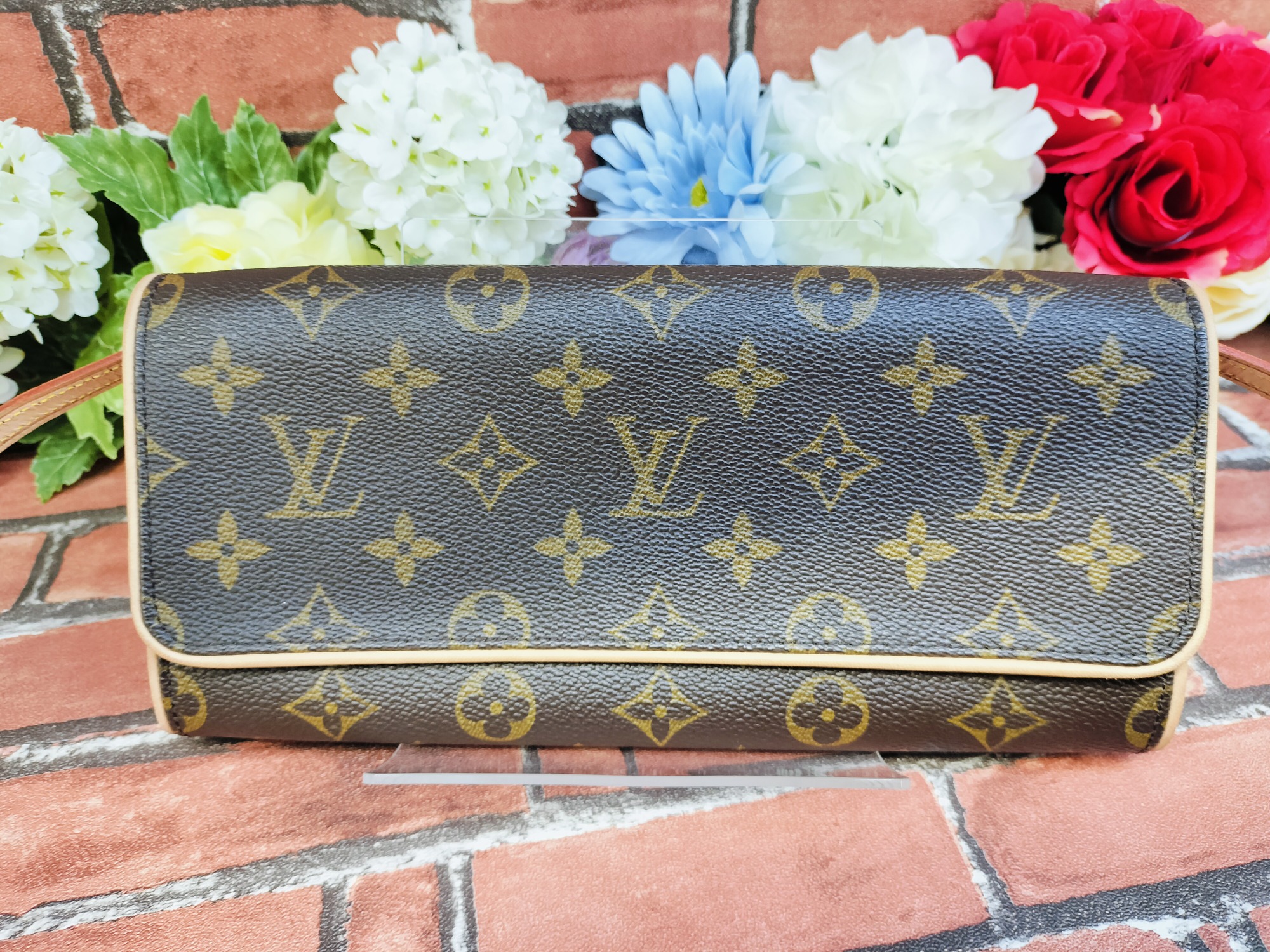 LOUIS VUITTON M51852 ポシェットツインGM 買取入荷しました LOUIS VUITTON M51852 ポシェットツインGM 買取入荷しました