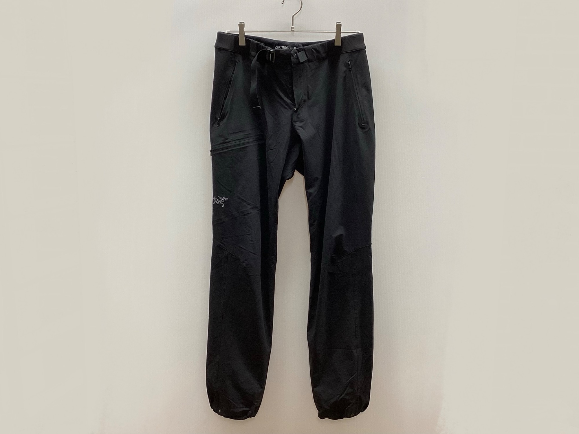 ARC'TERYX（アークテリクス）ナイロンパンツ】買取入荷いたし