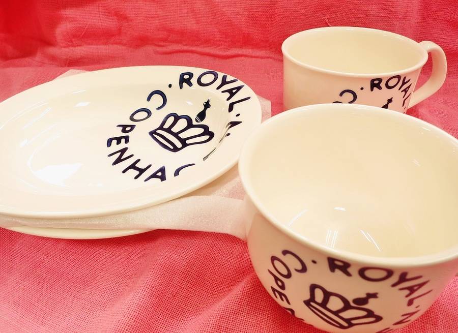 シンプルな北欧テイストの魅力♪ロイヤルコペンハーゲン「ニュー